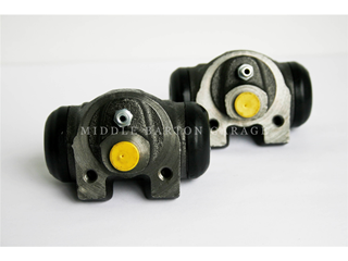 FRONT WHEEL BRAKE CYLINDER 1100 SER.II